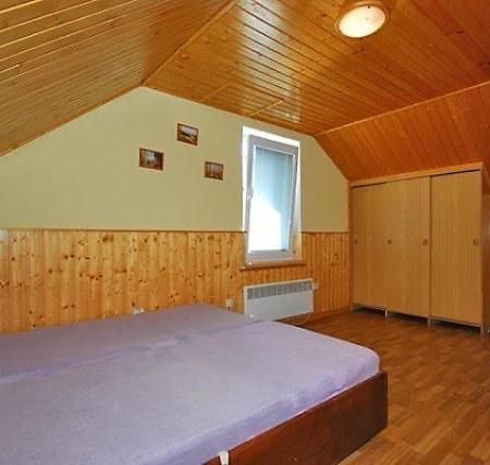 Privat Mrazik Villa Partizanska lupca Dış mekan fotoğraf
